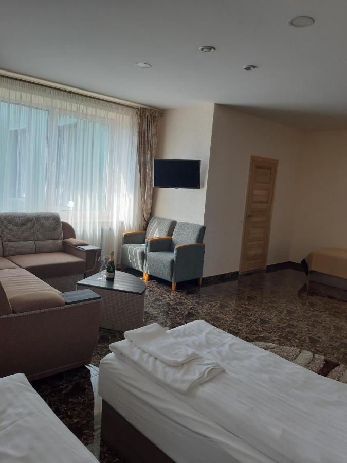 Arka Hotel Możejki Zewnętrze zdjęcie